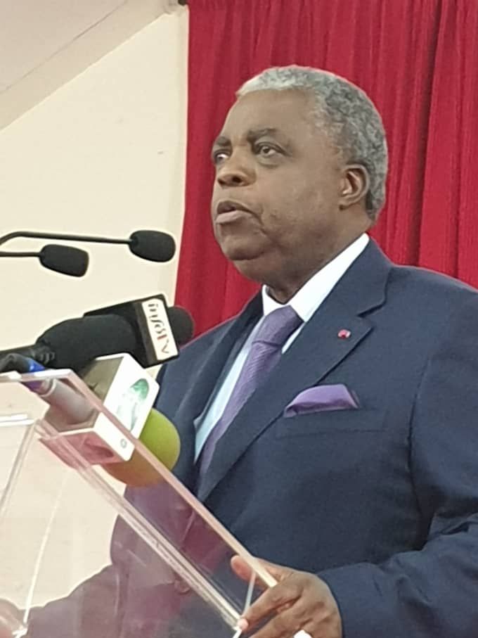 Le Ministre de la Communication du Cameroun, René Emmanuel Sadi