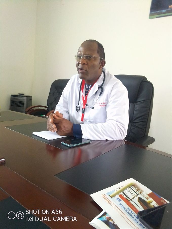 Pr NOAH NOAH Dominique, Directeur de l'Hôpital de Référence de Sangmélima