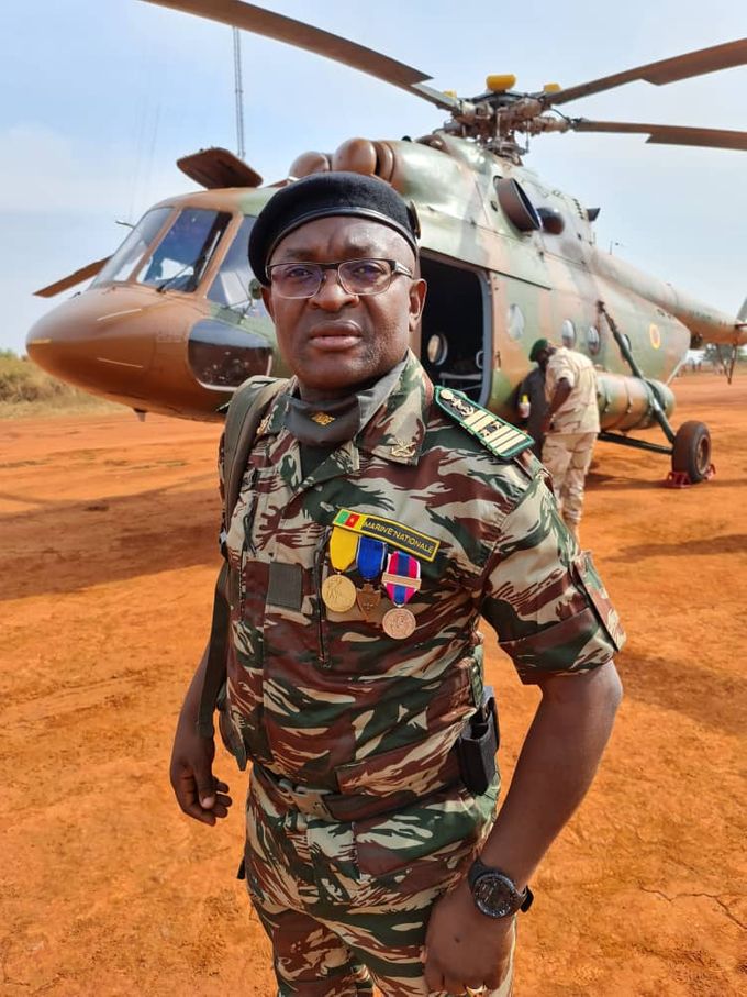 Capitaine de Vaisseau ATONFACK GUEMO Chef de Division de la Communication - MINDEF